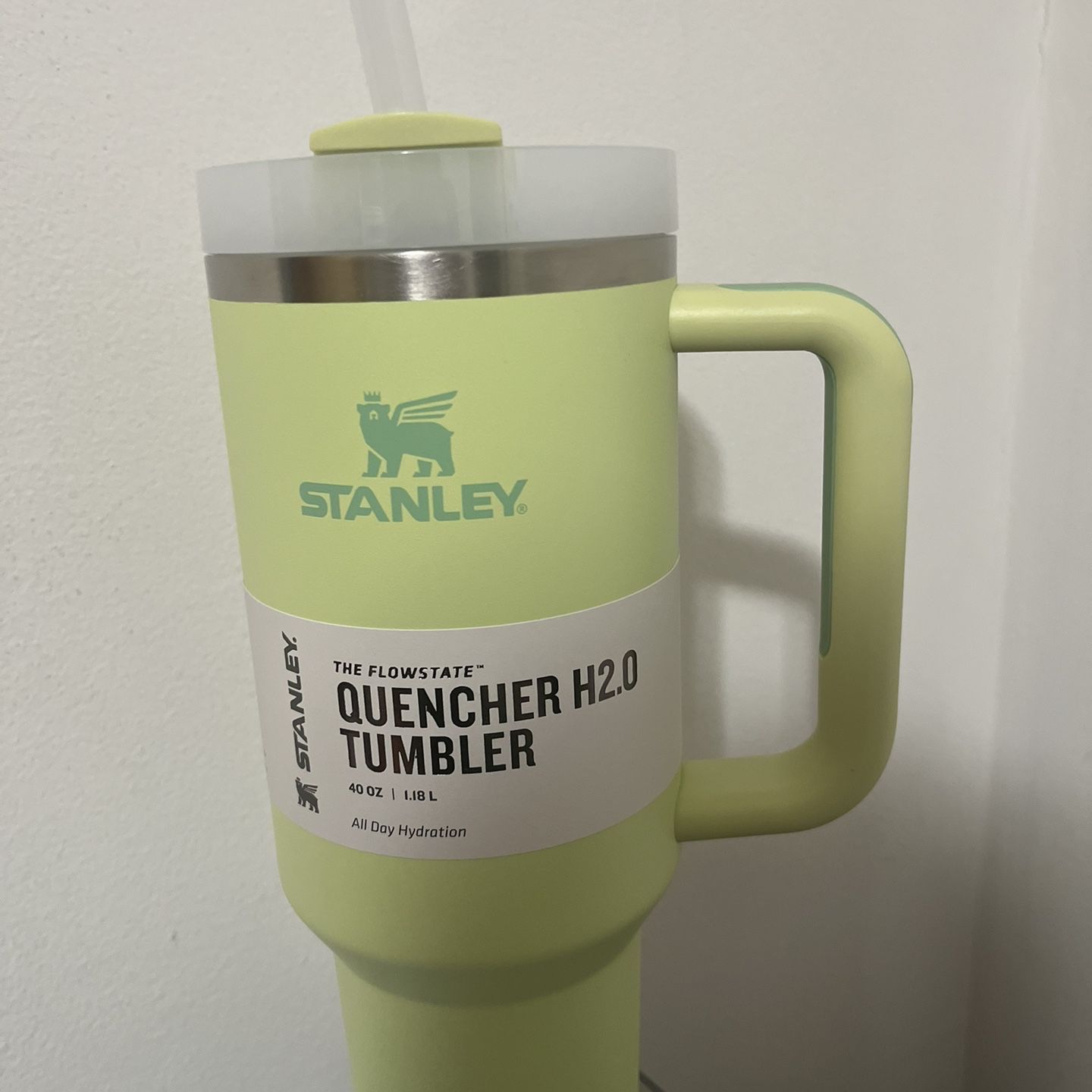 Stanley Cups 40oz for Sale in Winston-salem, NC - OfferUp
