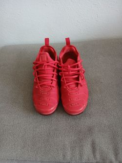 Nike VM mens size 10
