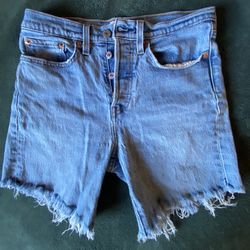 Levi’s Jean Shorts 