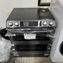 SAMSUNG SLIDE IN ELECTRIC STOVE