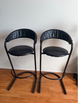 2 metal Bar stool