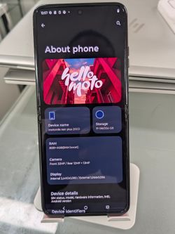 Motorola Rarz plus 2023 5G 256gb unlocked, like New