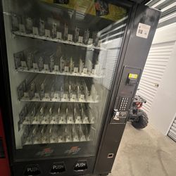 Bev Max Vending Machine 