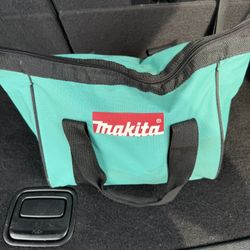 Makita Drill Set 
