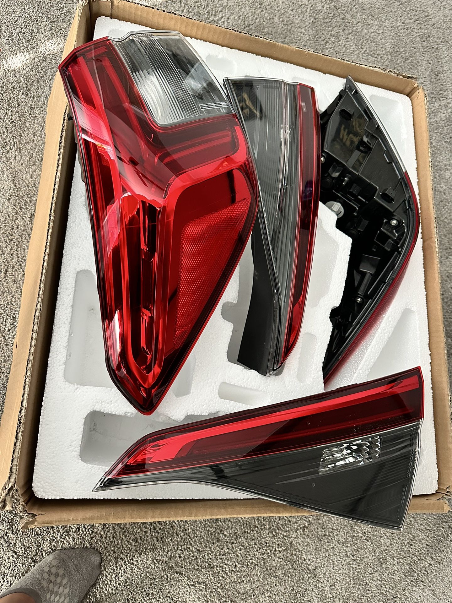 2022 Honda Civic OEM tail Lights