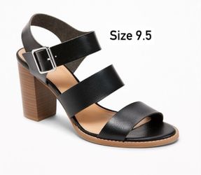 New women’s shoes size 9.5