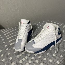 Air Jordan 13 Retro French Blue 