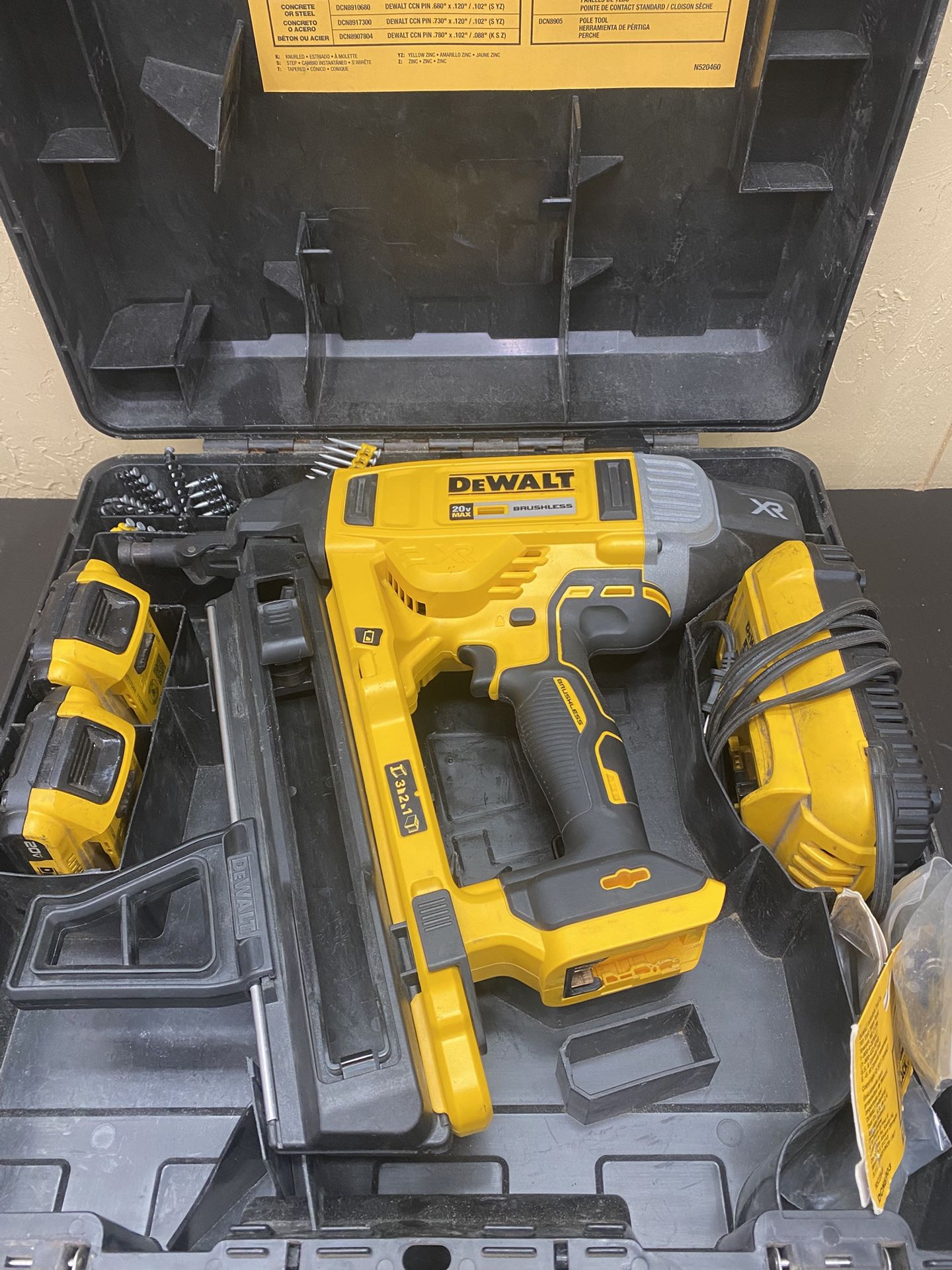 Dewalt 20V Concrete Nailer