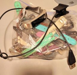 Fitbit Alta Lots Of Bands Needs New Battery