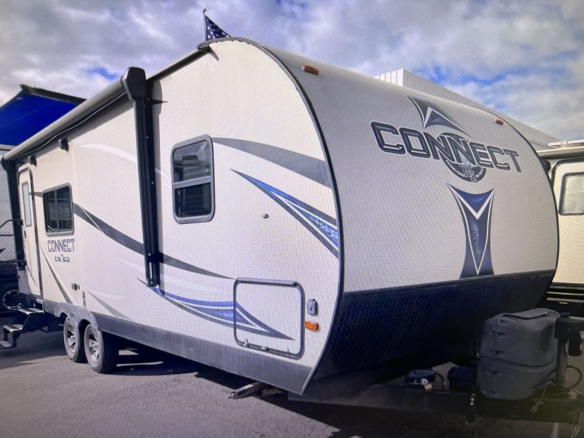 2018 CONNECT 251RK