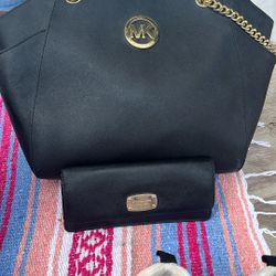 MK Purse And Wallet 