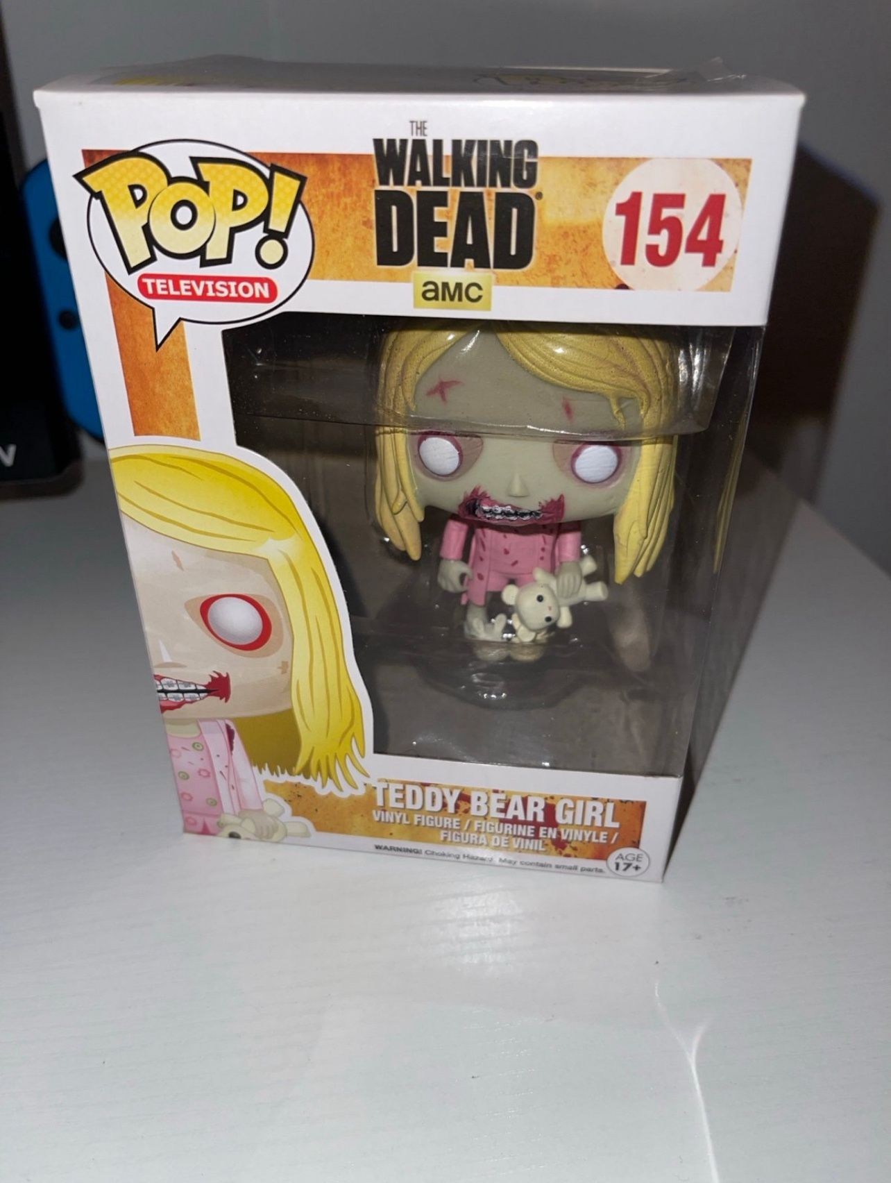 Funko Pop THE WALKING DEAD TEDDY BEAR GIRL 154