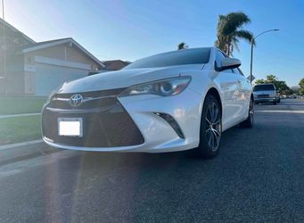 2016 Toyota Camry XSE