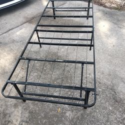 🔥 TWIN FOLDING METAL BED FRAME 🛏️ STURDY • SPACE-SAVING • READY TO USE! 🔥
