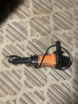 Chicago Electric 92623 7" Variable Speed Polisher/Sander