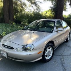 Ford Taurus Car (Negotiable)