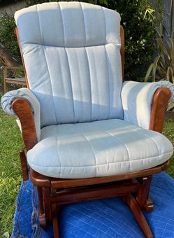 Dutailier reclining glider