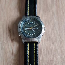Chronograph watch