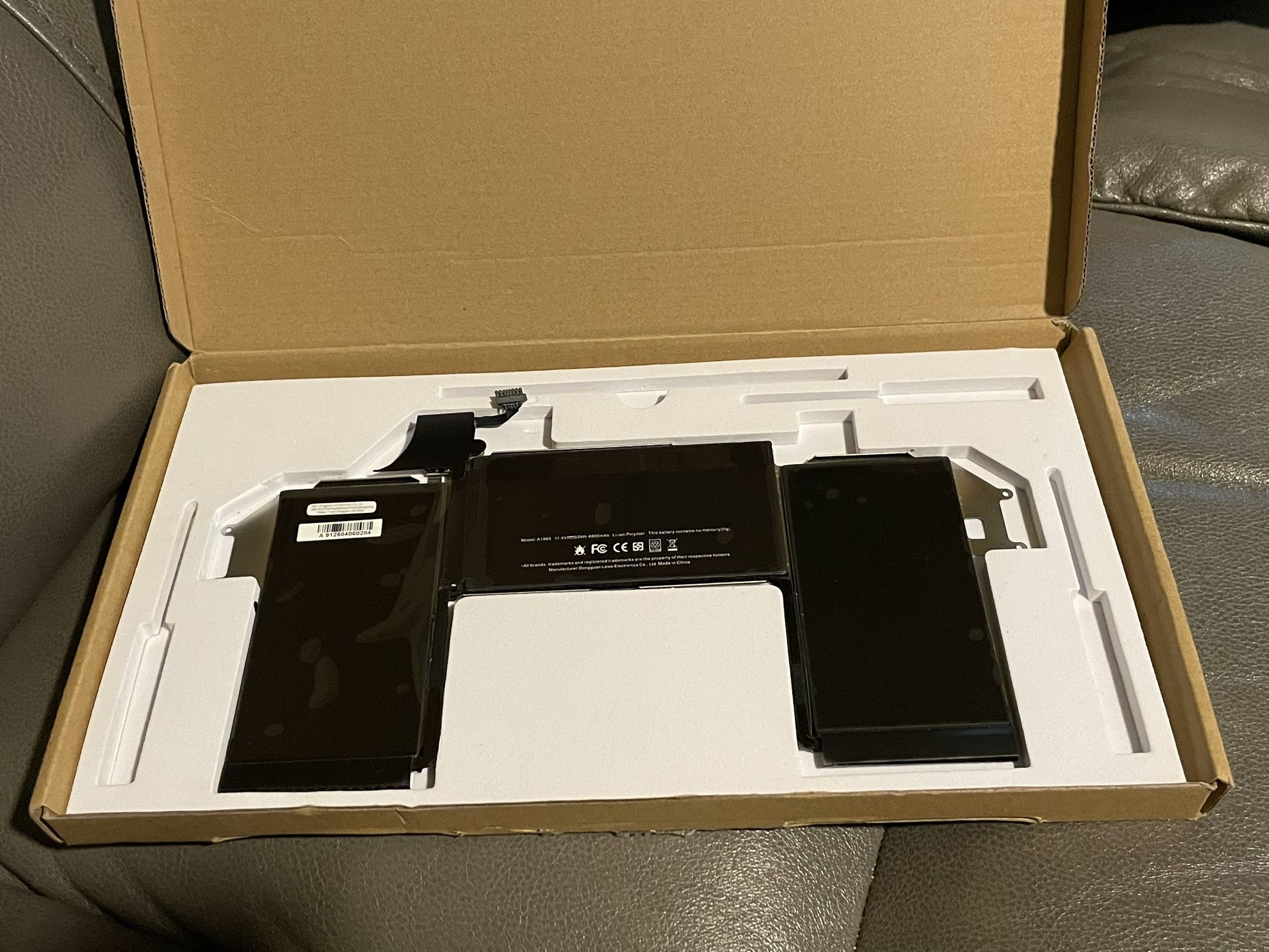 MacBook Laptop New Battery Replacement 