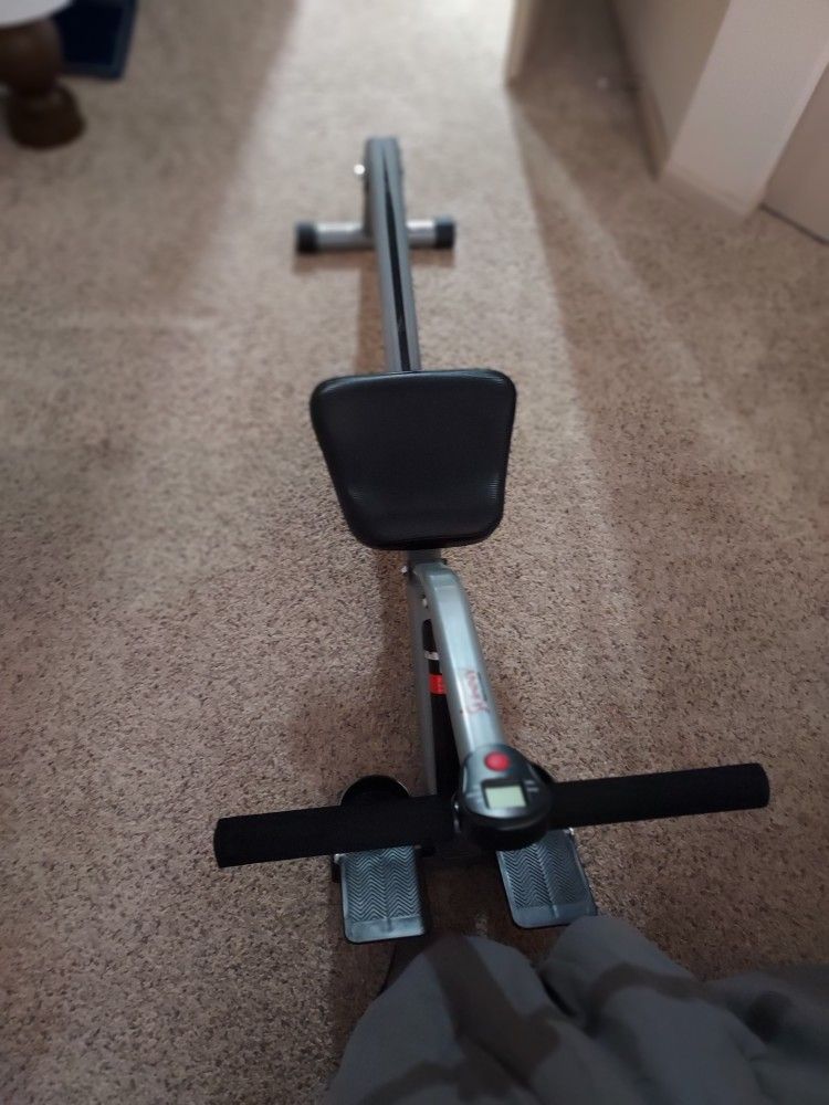  sunny health and fitness rowing machine