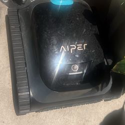 Aiper Pool Cleaning Robot 