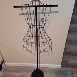 Tall Wire Dress Frame Decor