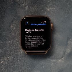 Apple Watch SE 40mm (A2353) – GPS + Cellular 