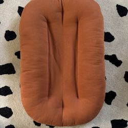 Snuggle Me Baby Lounger