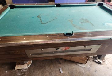 Free pool table