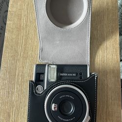 Fujifilm Instax Mini 40 Camera
