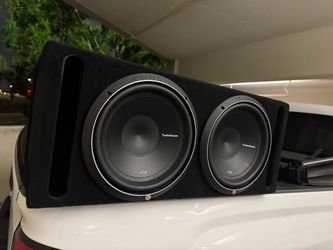 Rockford Fosgate Punch P2 Dual Subwoofer Box