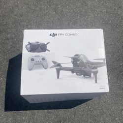 Used DJI FPV Drone Combo - Bundle with DJI FPV Drone Fly More Kit