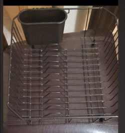 Brand new kitchen dish strainer ( only used 1 time ).