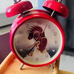 Red Roster Clock