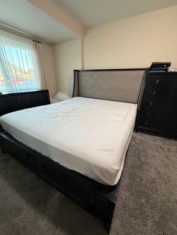 Cal King Bed frame and bed for sale!