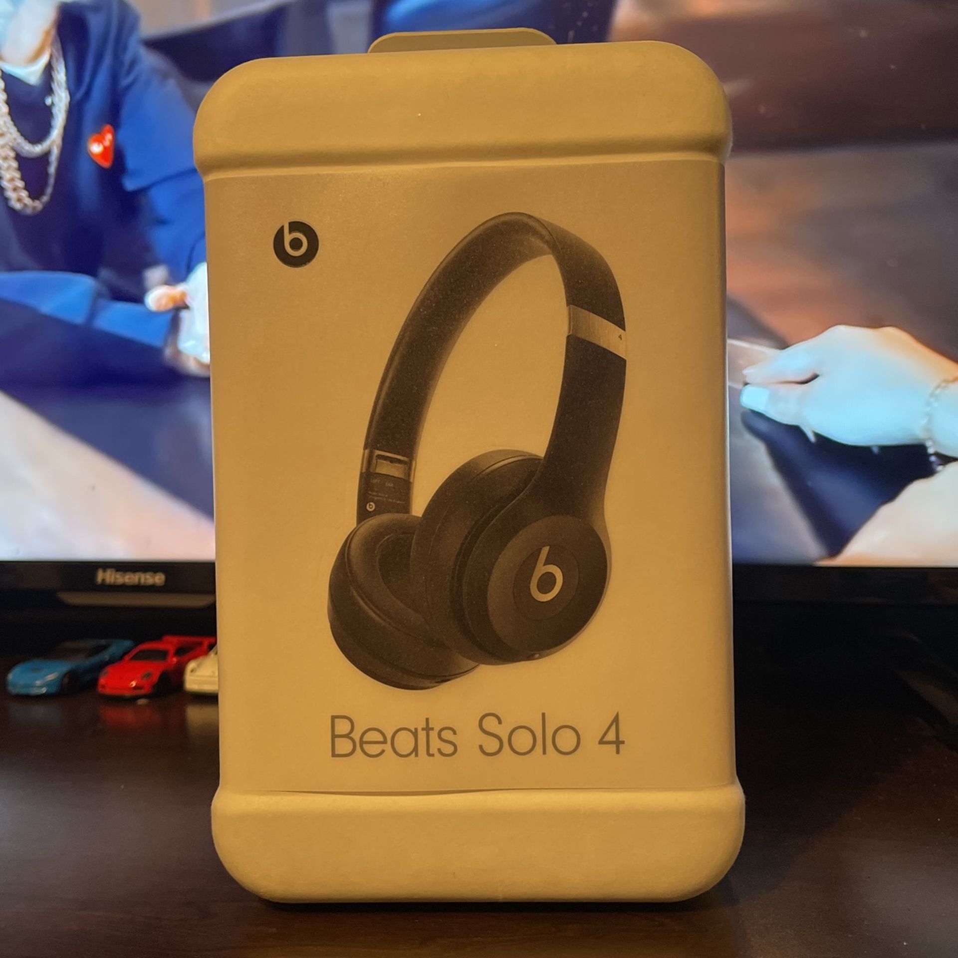 Beats Solo 4 