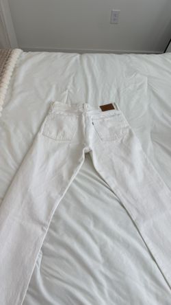 Women Levi Jeans