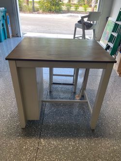 Counter Height Bar Table and Two Stools