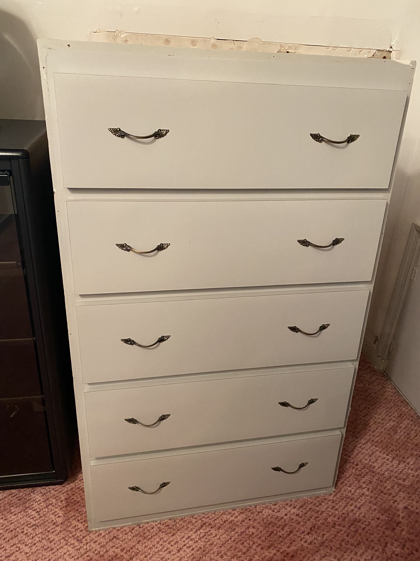 Dressers  And  Matching Book Shelf