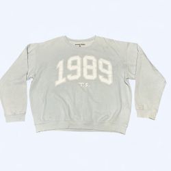 Taylor Swift Merch Size L