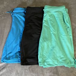 3 shorts for women (DEAL 👀)