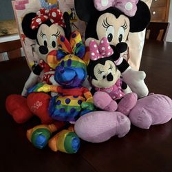 Minnie Mouse Stuffy Collection 