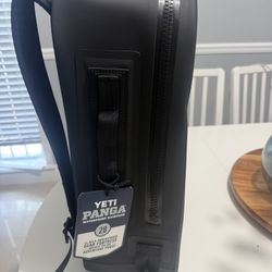 Yeti Panga 28 Black