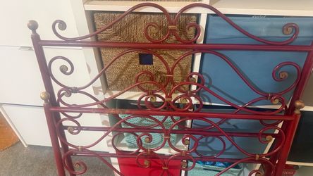 Bed frame
