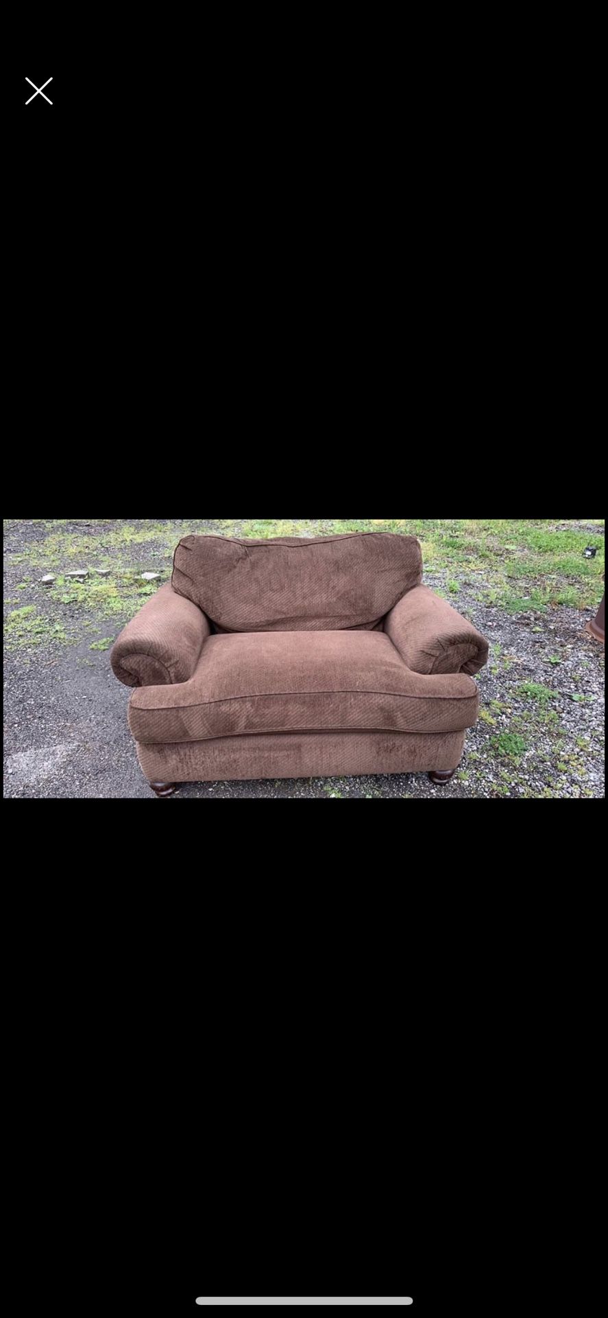 Couch love seat