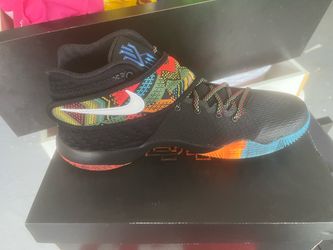 Nike Kyrie BHM Sneakers 2016