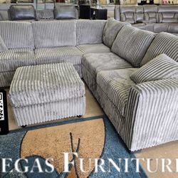 Sectional W Ottoman ✅ Delivery available ✅ Financing Options Available!✔️✨️No Credit Needed✔️✨️$0 Or $50 Down Payment✨️
