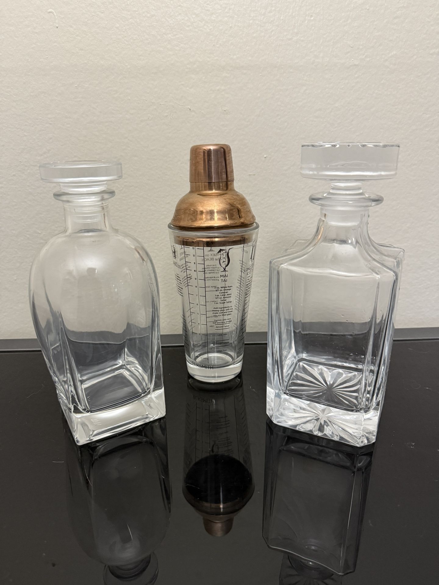 Bar Cart Accessories / Decanter / Mixer