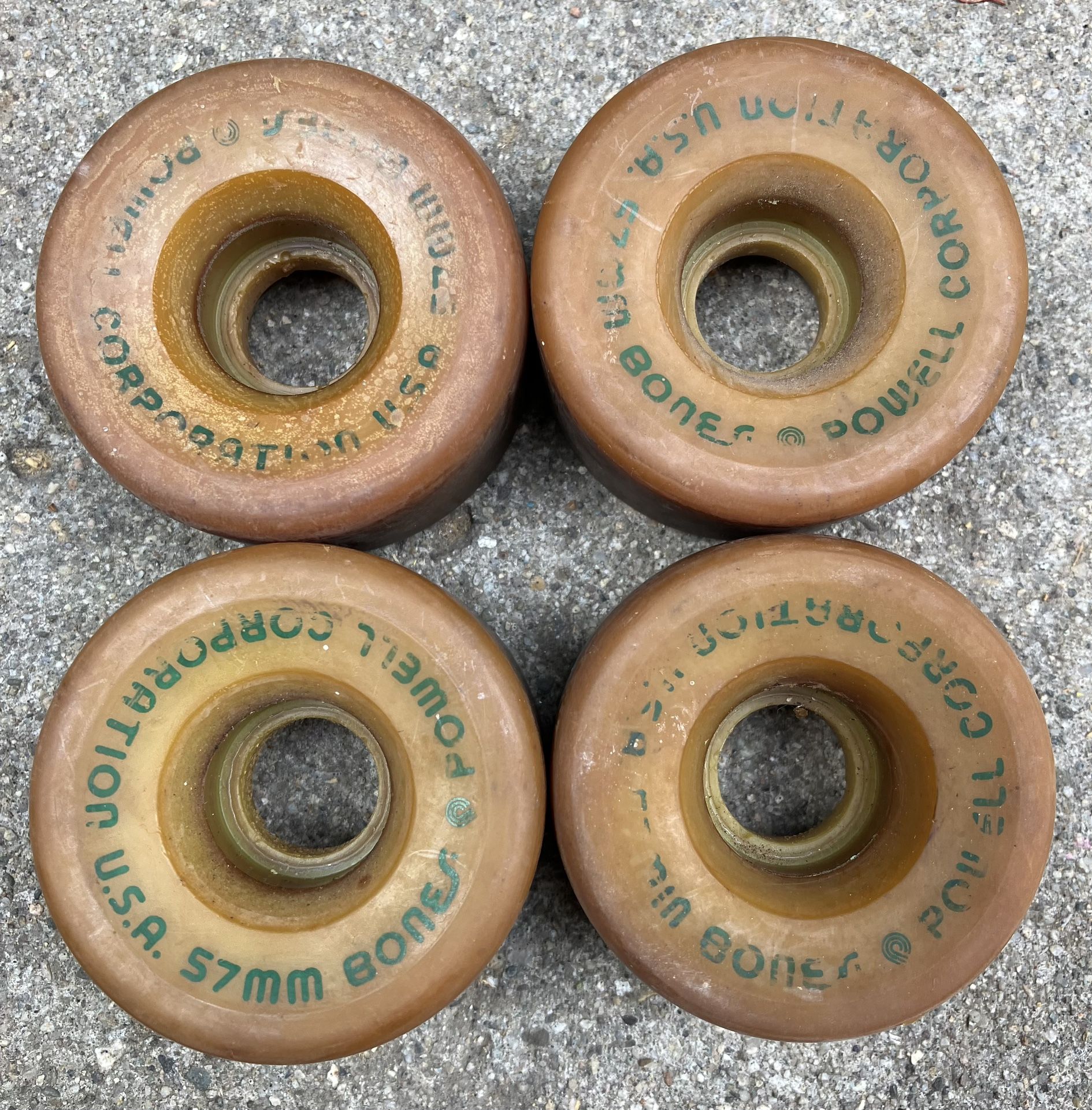 Vintage 1970’s POWELL BONES Wheels SKATEBOARD Roller Skate