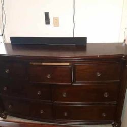 Bedroom Set For Sale